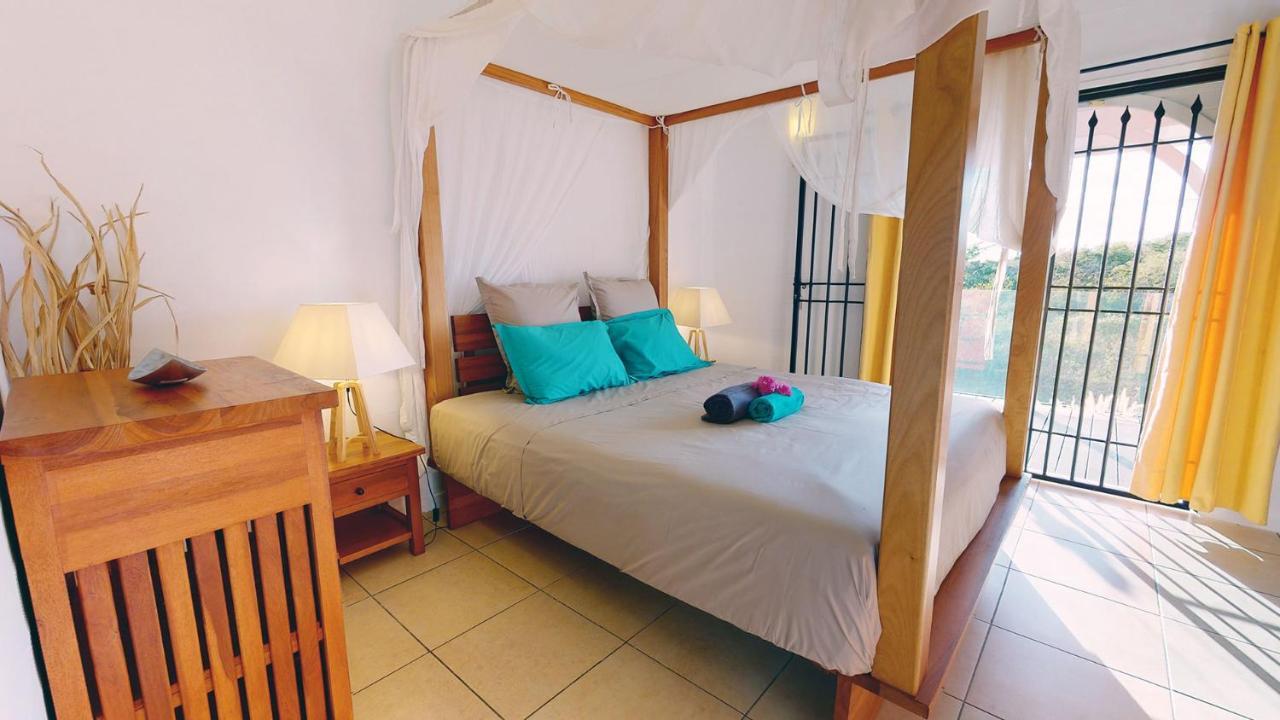 Villa Deluxe L'Hacienda Villa Vue Mer 180 Piscine Jacuzzi Proche Plage Marina Golf Pointe Des Chateaux Et Casino Jardin Clos Voyage Durable 생프랑수아 외부 사진