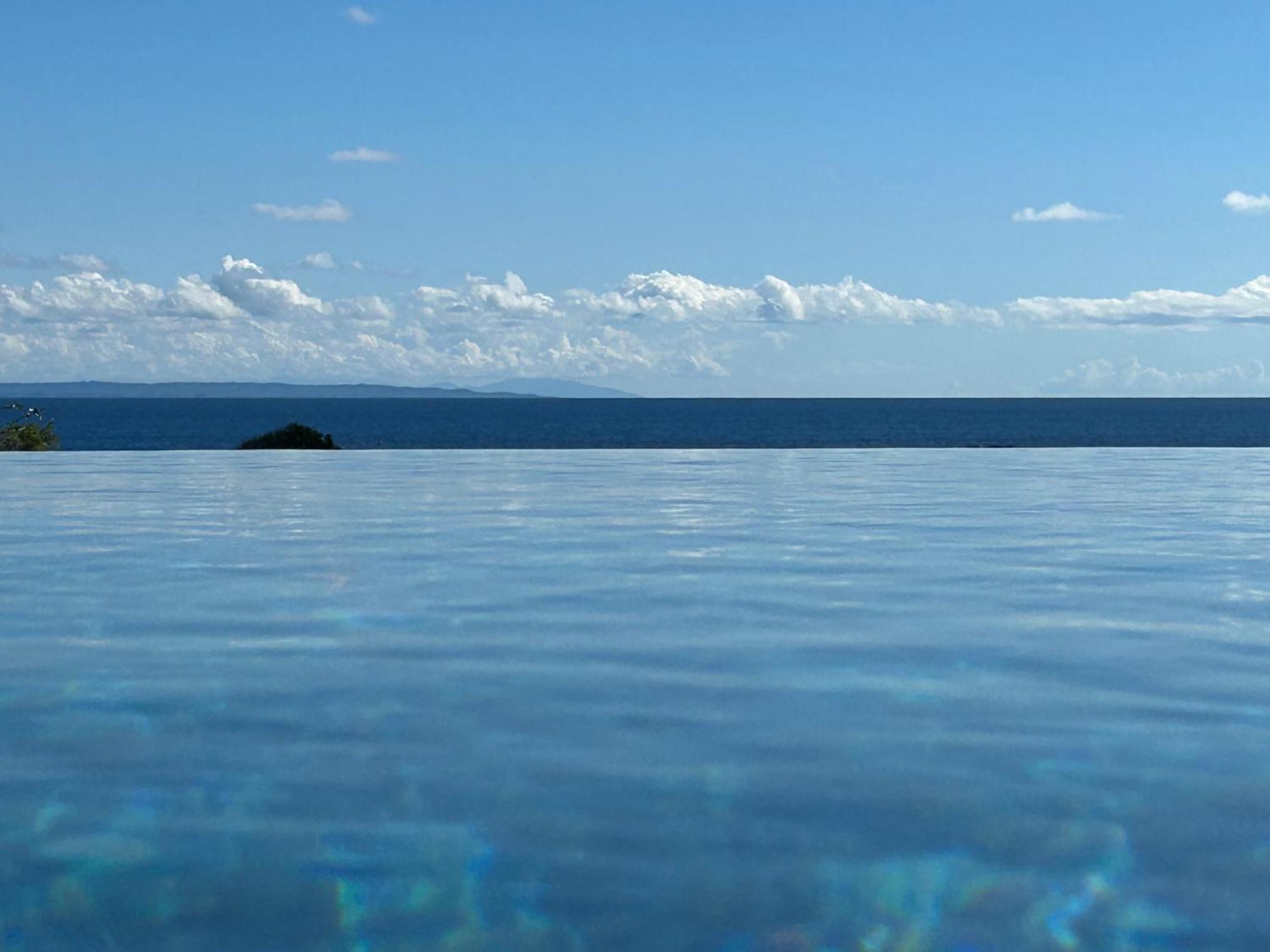 Villa Deluxe L'Hacienda Villa Vue Mer 180 Piscine Jacuzzi Proche Plage Marina Golf Pointe Des Chateaux Et Casino Jardin Clos Voyage Durable 생프랑수아 외부 사진