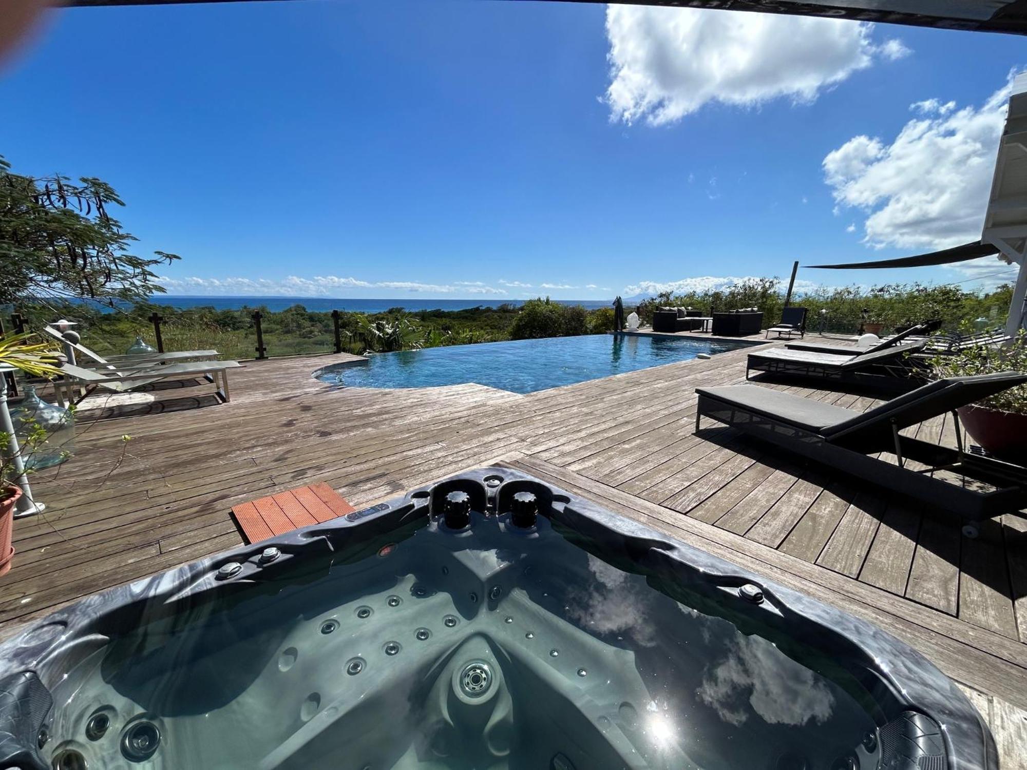 Villa Deluxe L'Hacienda Villa Vue Mer 180 Piscine Jacuzzi Proche Plage Marina Golf Pointe Des Chateaux Et Casino Jardin Clos Voyage Durable 생프랑수아 외부 사진